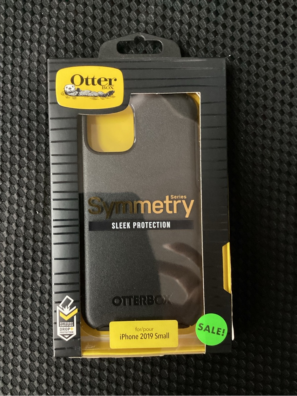 OtterBox Symmetry Series Black Phone Case For IPhone 2019 Small
